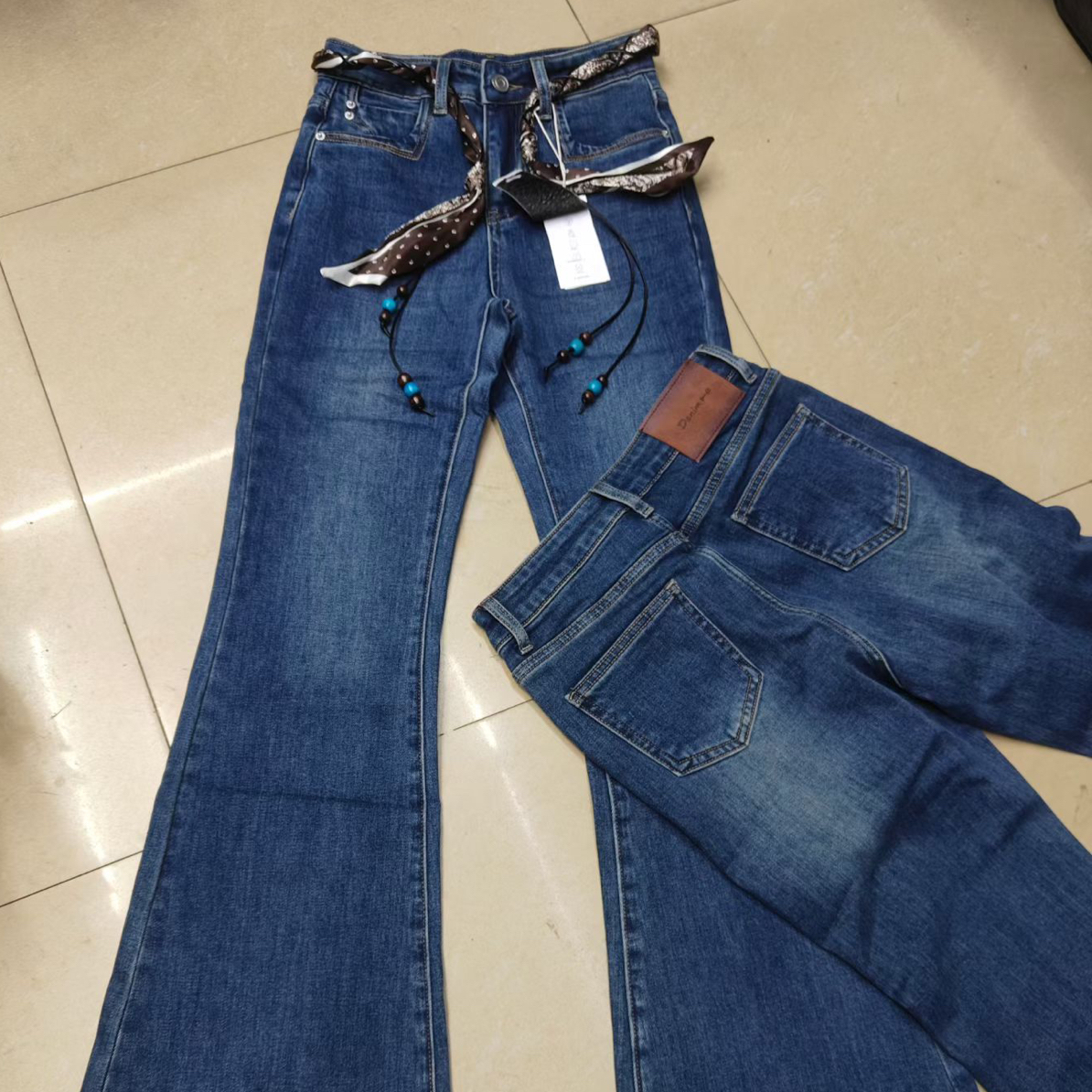 新款牛仔裤孤品主图非实物以拍的商品为准