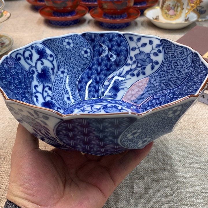 金瓷阁家的美丽瓷器
