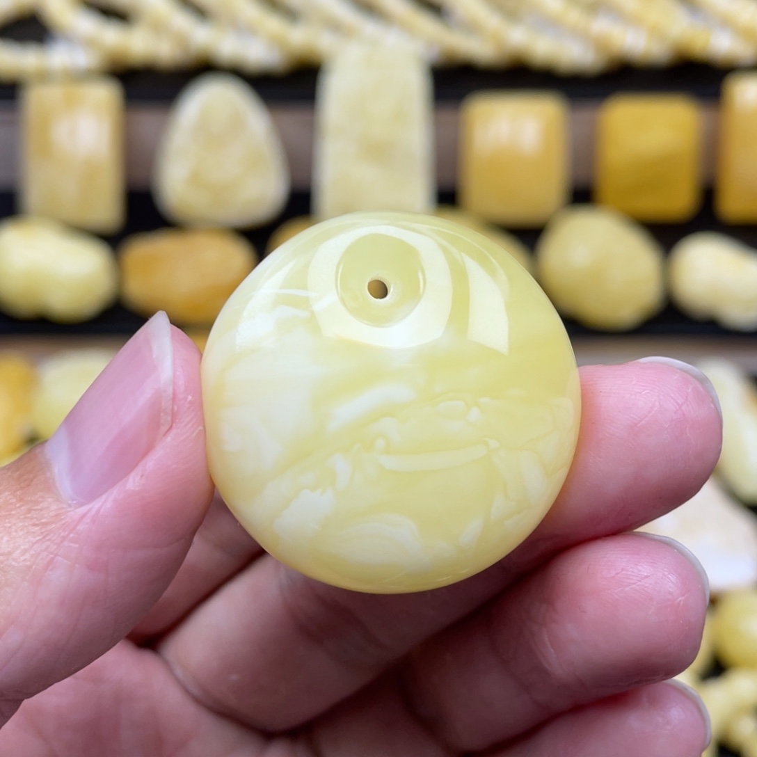 琥珀未镶嵌裸石琥珀蜜蜡