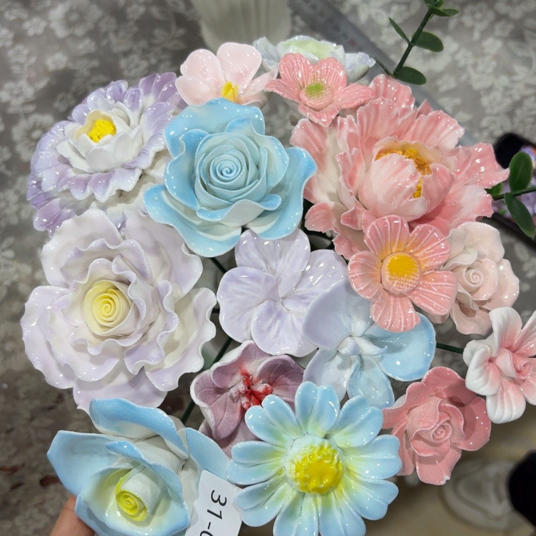 3177 满20发爱退拉黑陶瓷花