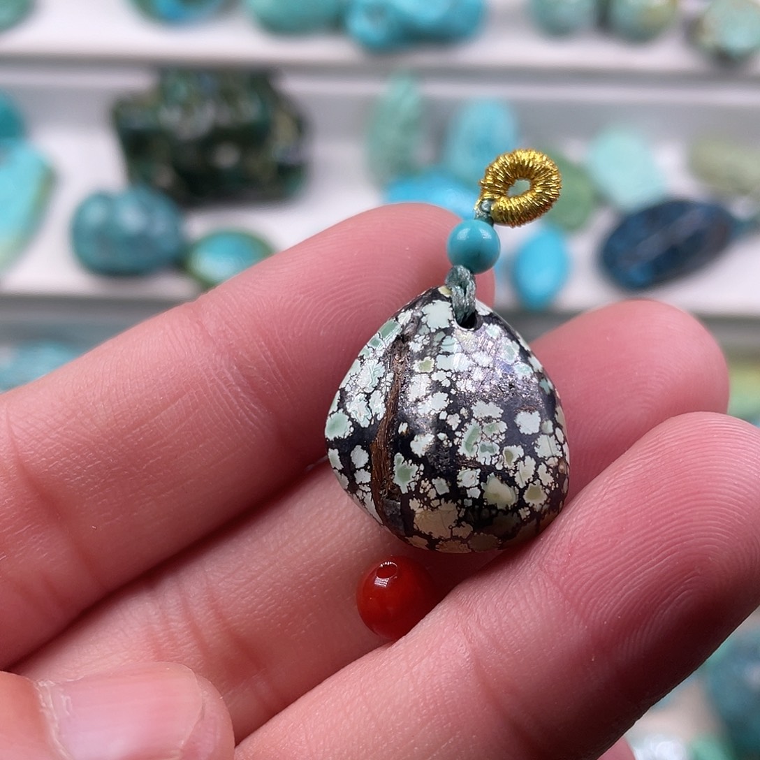 南红玛瑙未镶嵌颈饰