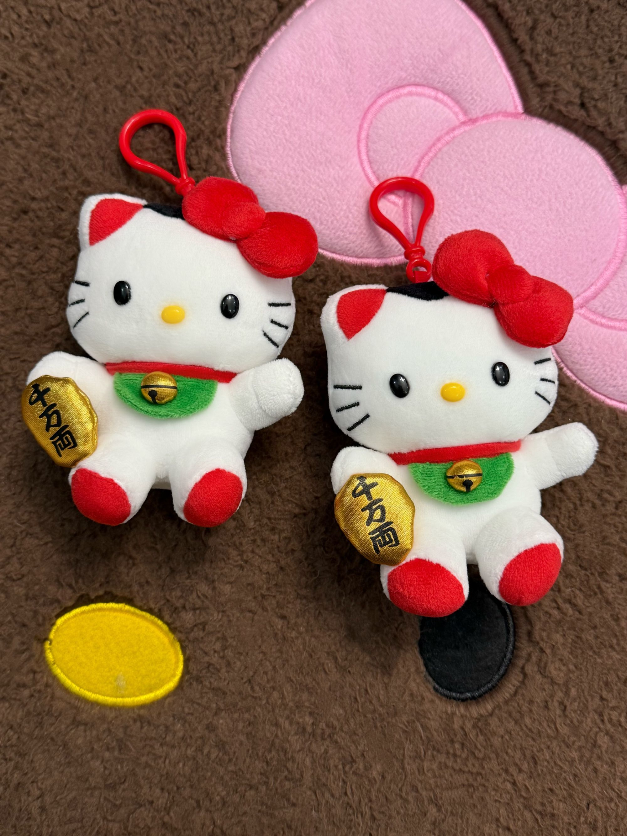 招财kt-黄金千万两helloKitty包包挂件毛绒挂饰kitty挂件