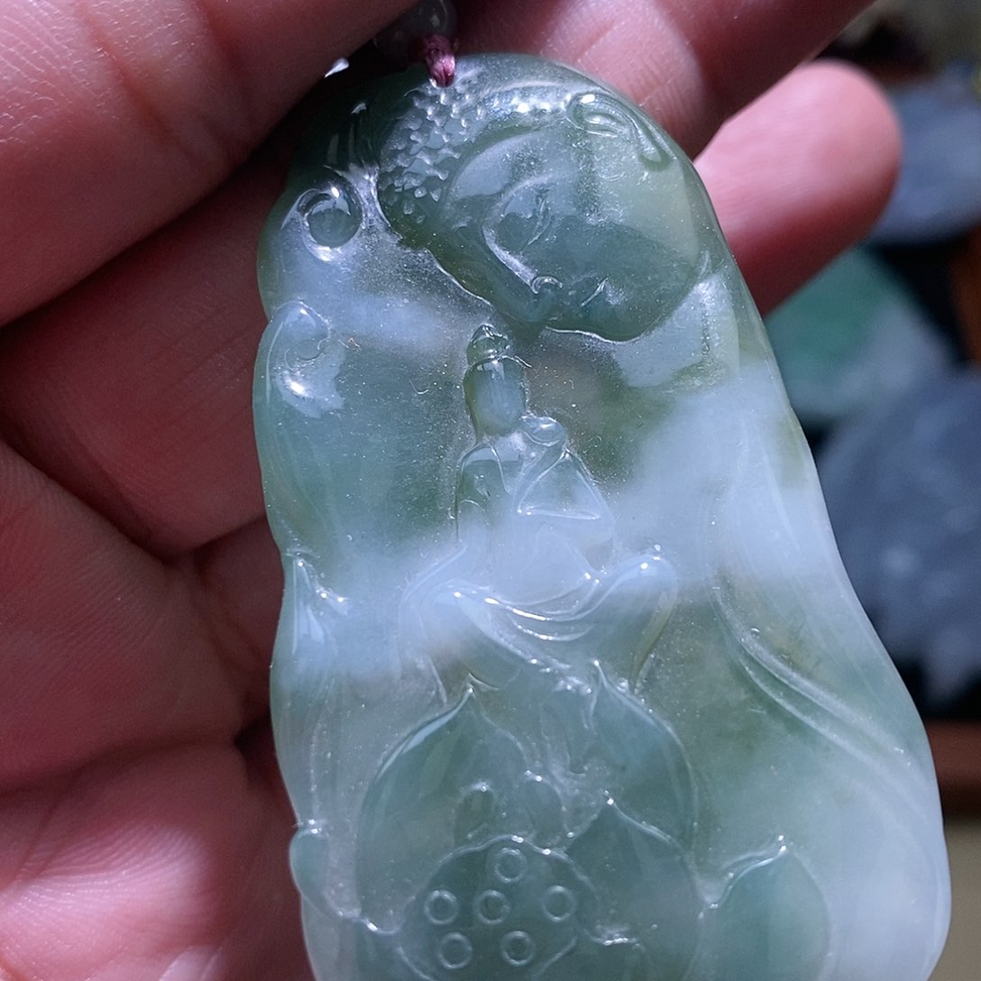 【闪购商品】翡翠未镶嵌颈饰111111111111