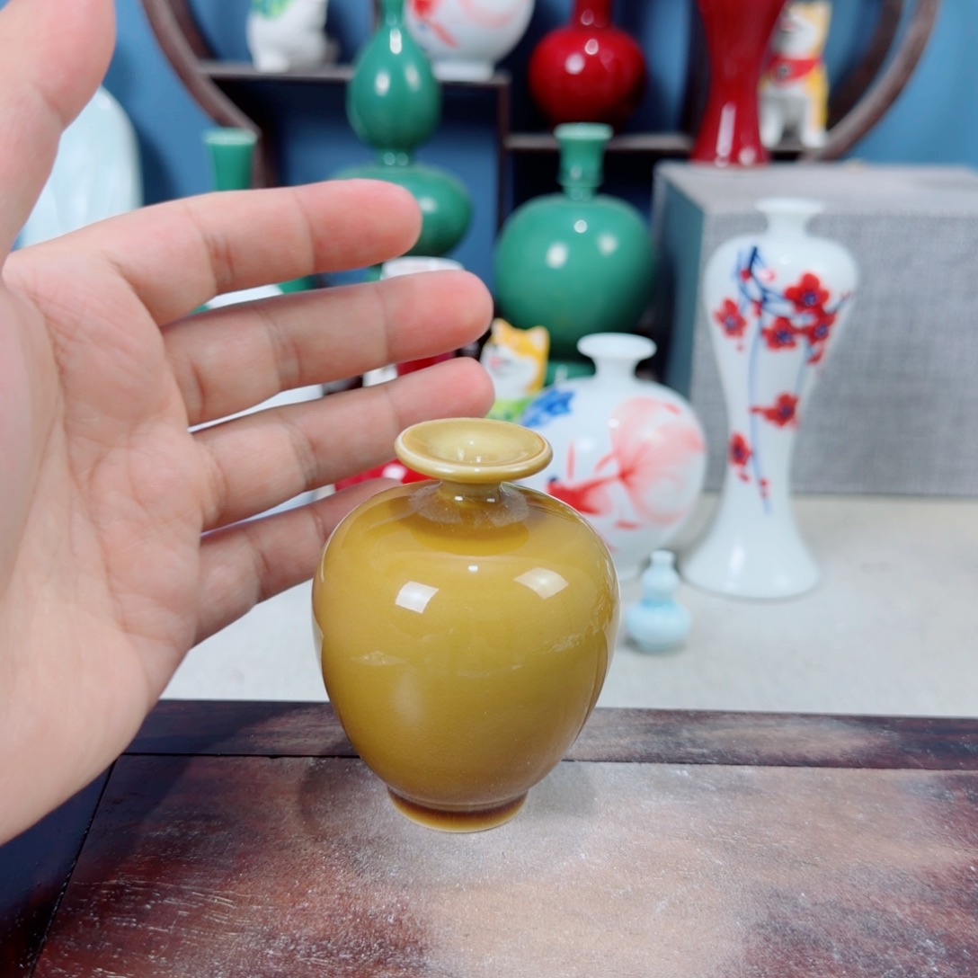 陶瓷手工小花器摆件