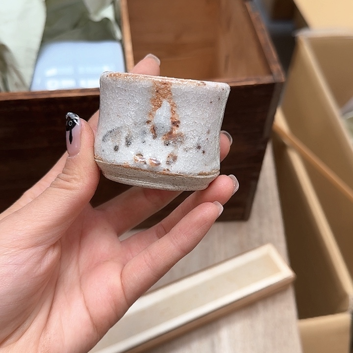 瓷片噗哈哈哈哈哈哈哈哈哈