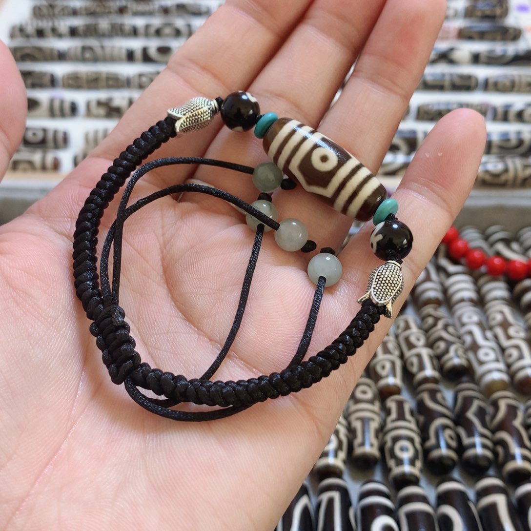 未镶嵌颈饰玛瑙/玉髓