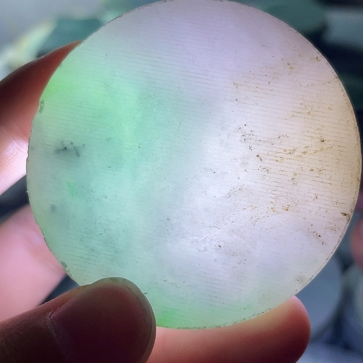 翡翠颈饰未镶嵌毛料16