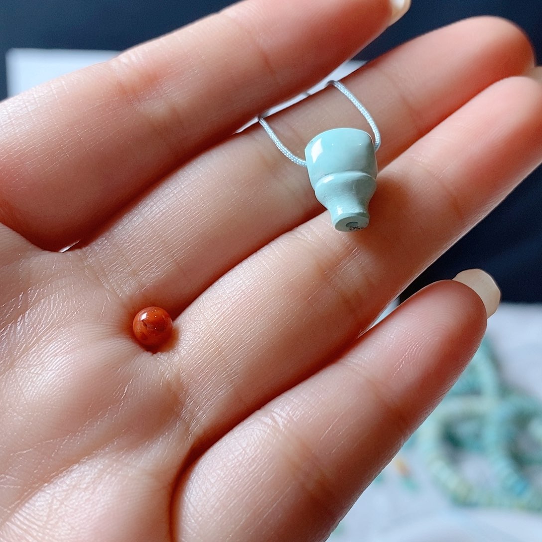 南红玛瑙颈饰未镶嵌