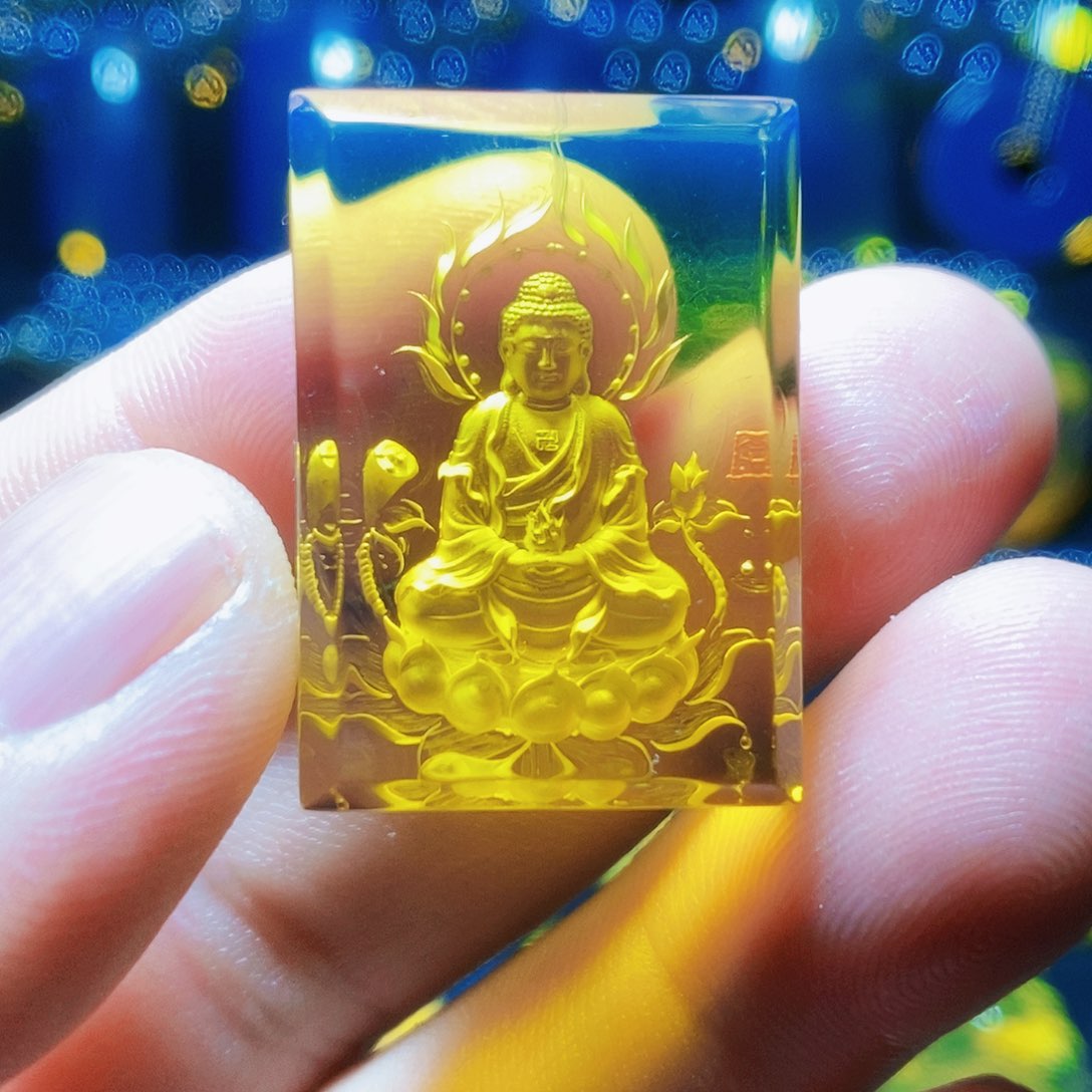 【闪购商品】蓝珀吊坠(不含链)未镶嵌蓝珀阴雕