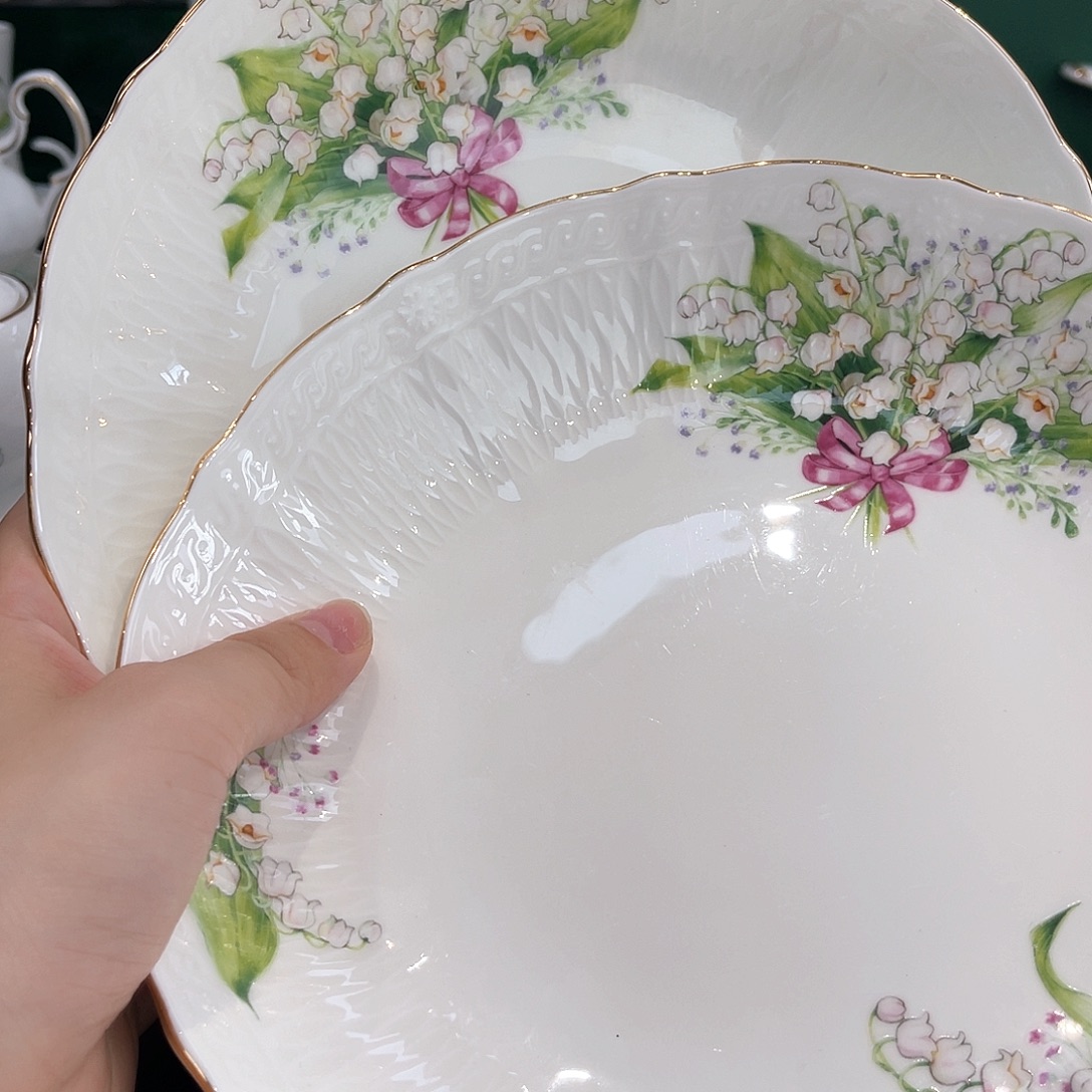 骨瓷两个—————————