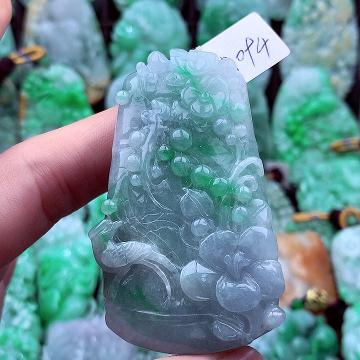 翡翠吊坠(不含链)未镶嵌