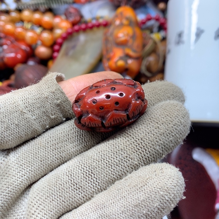 x***o琉璃手工艺品他乡是个充满诗意与忧伤而明媚