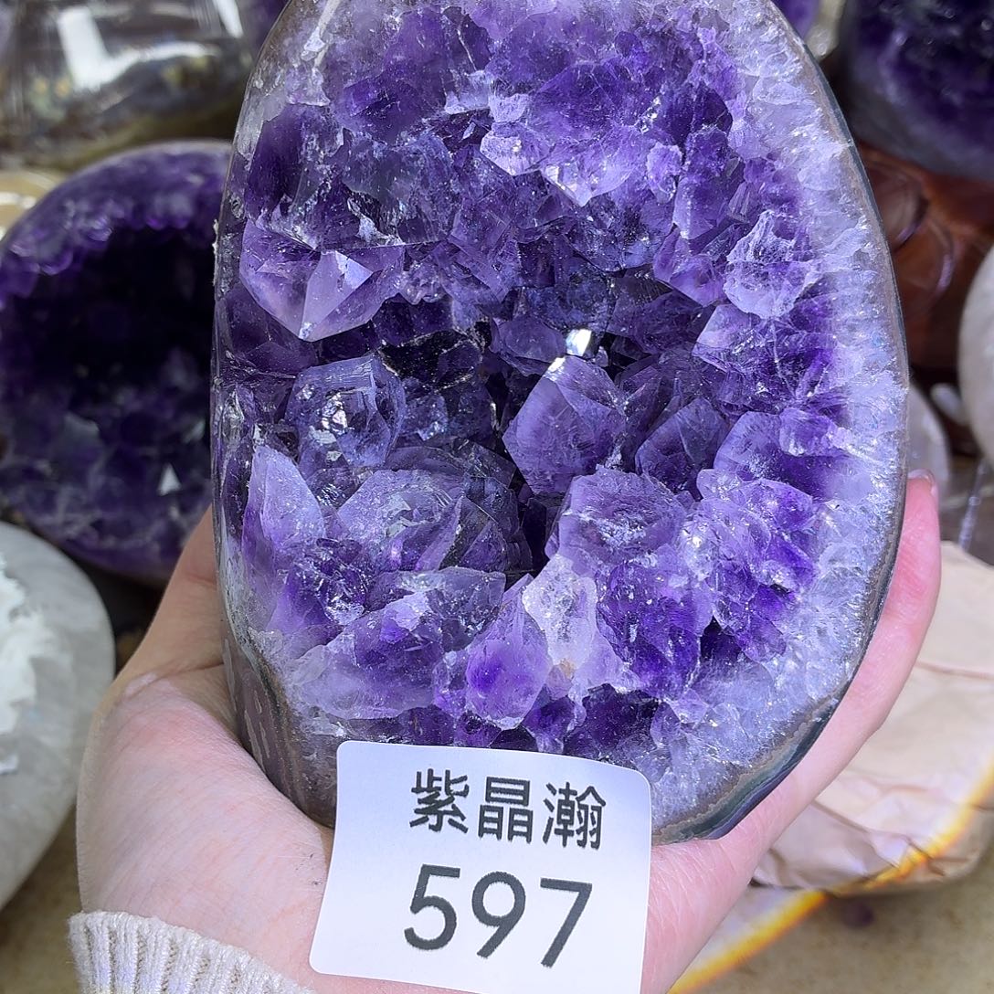 水晶未镶嵌大型摆件（非配饰）