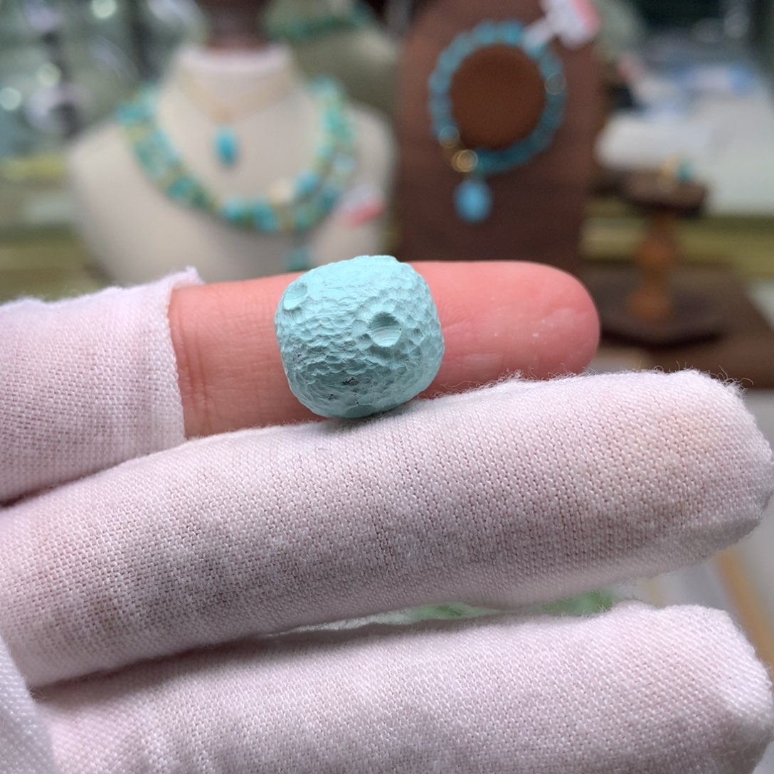 绿松石配饰未镶嵌