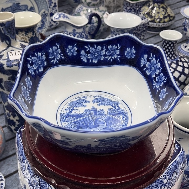 摆件青花瓷手工手绘高温釉下彩，家居果盘