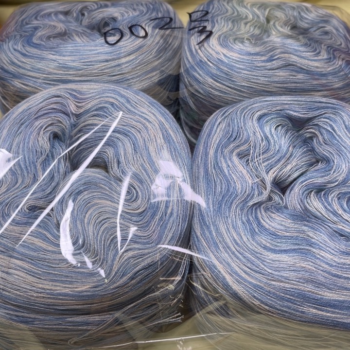 羊毛混纺蓝白加花两斤