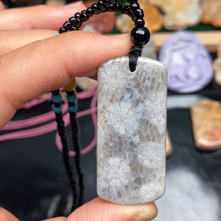 硅化珊瑚（珊瑚玉）手镯未镶嵌