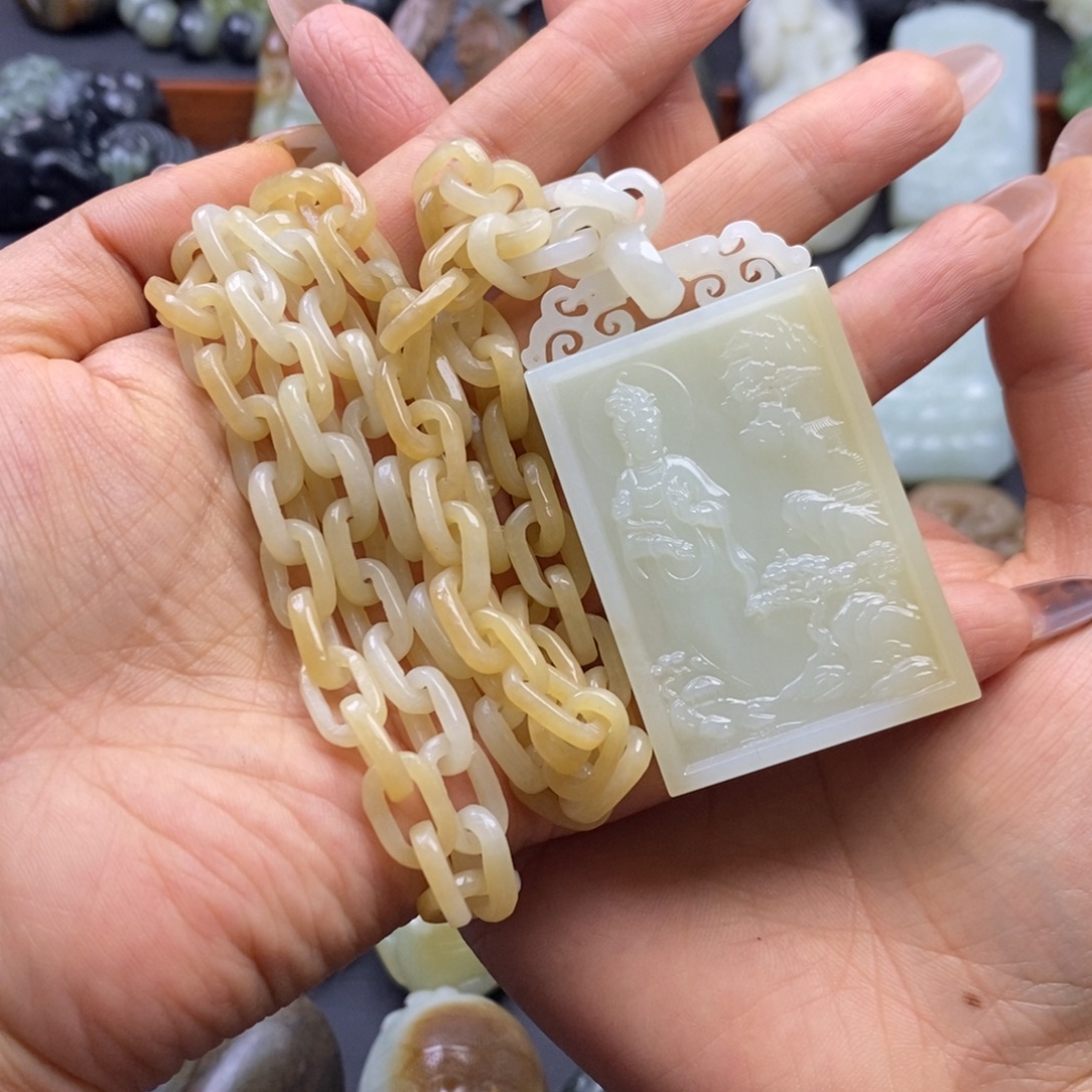 和田玉未镶嵌挂件