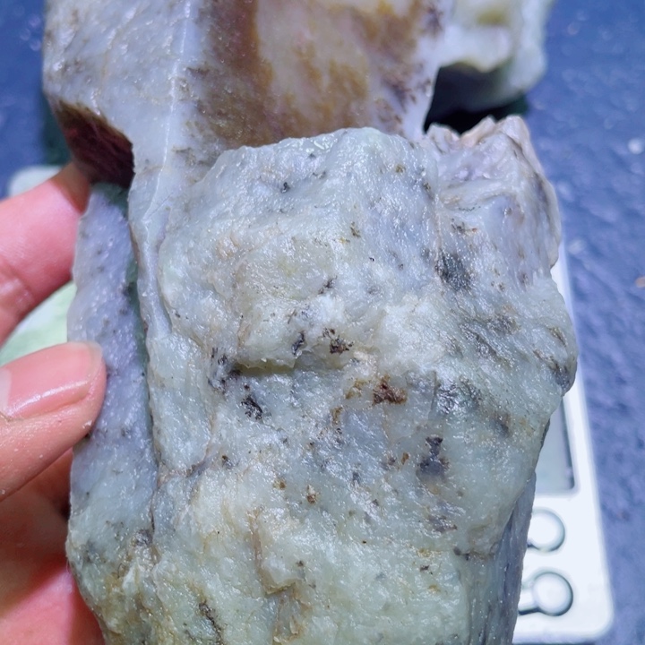 和田玉未镶嵌珠宝半成品