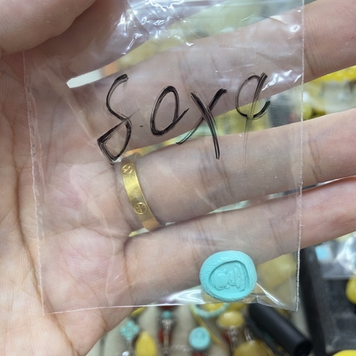 楊***楊未镶嵌蜜蜡裸石吊坠