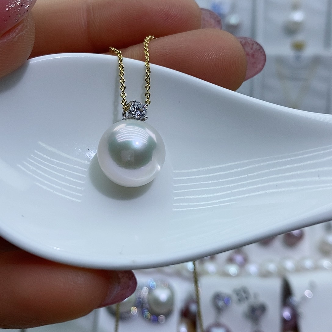 淡水珍珠吊坠(赠链)银S925镶嵌