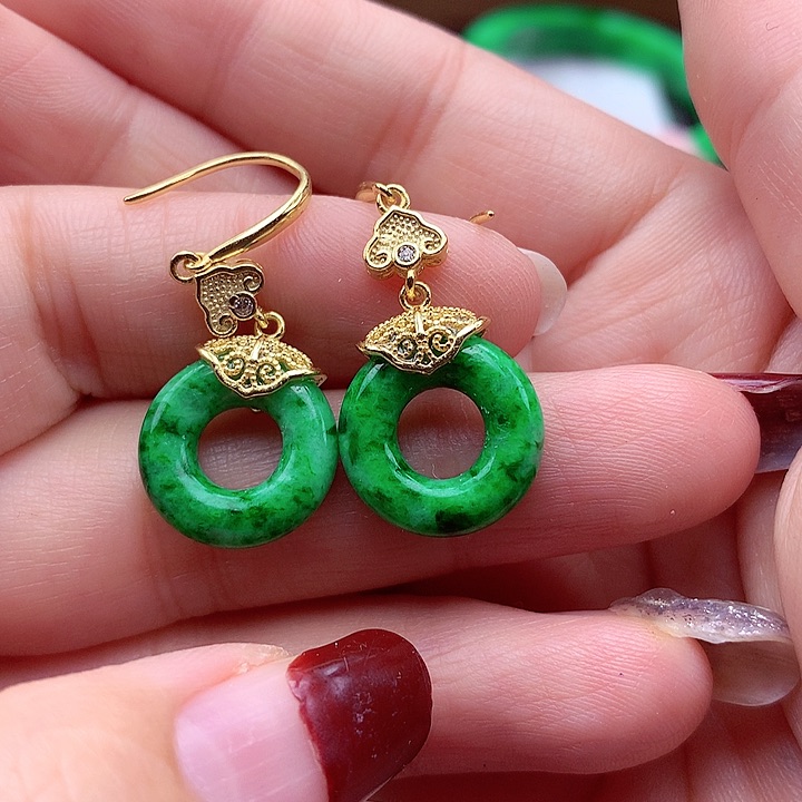 翡翠颈饰银S925镶嵌翡翠