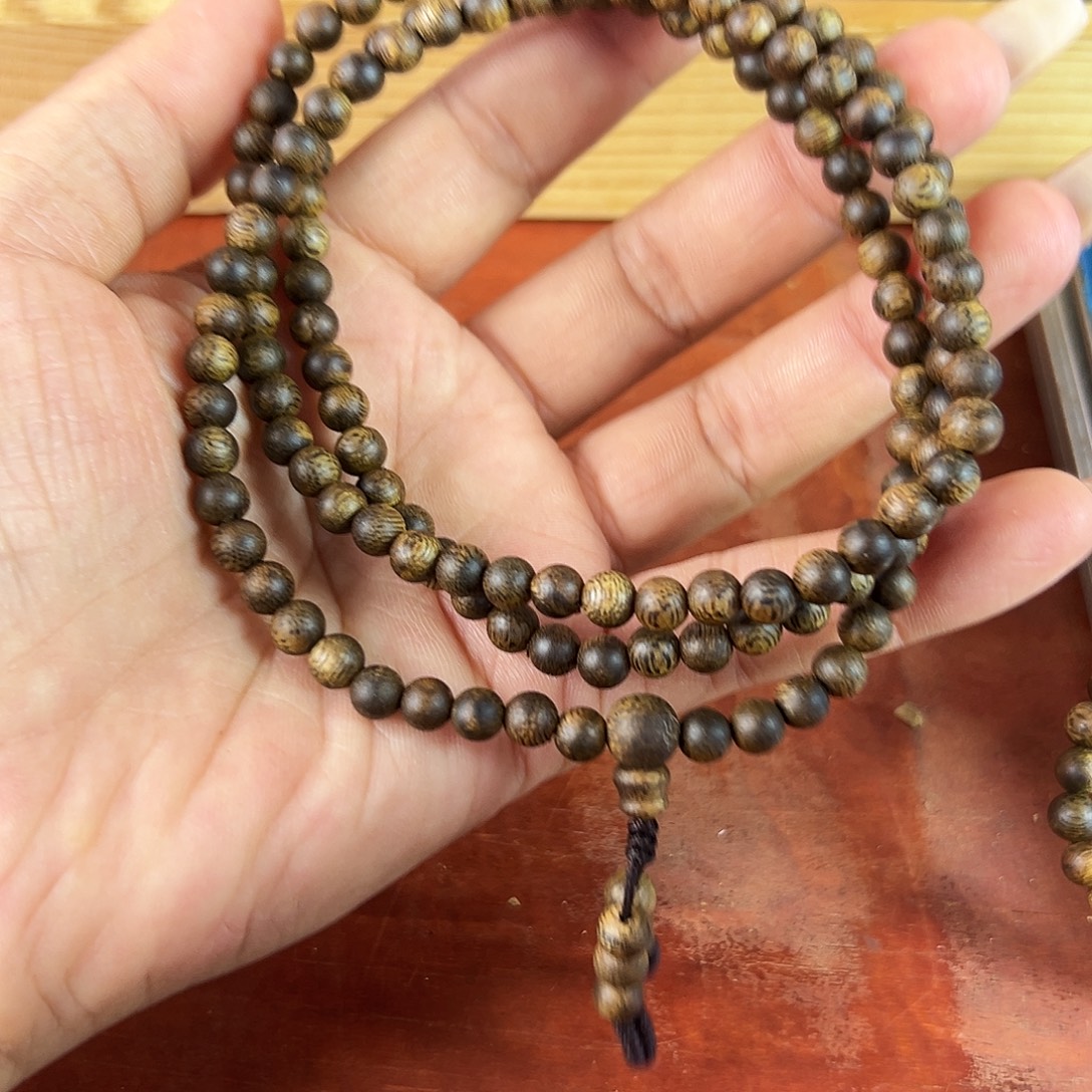 沉香沉香碎屑卡5圆珠多圈乌身老料