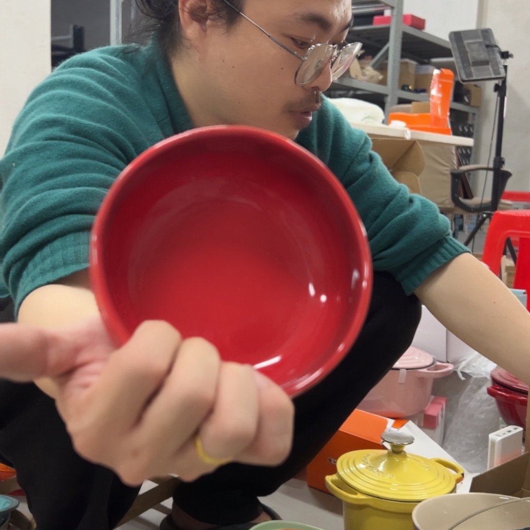 陶瓷轻虹13cm碗红色