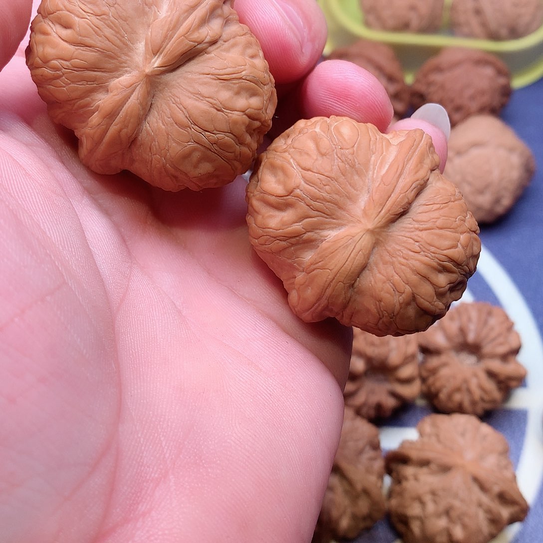 文玩核桃把件噗**?福利