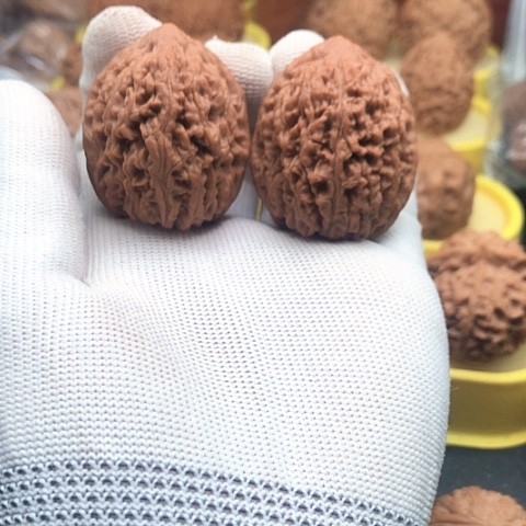 核桃把件36大蒜头狮子头