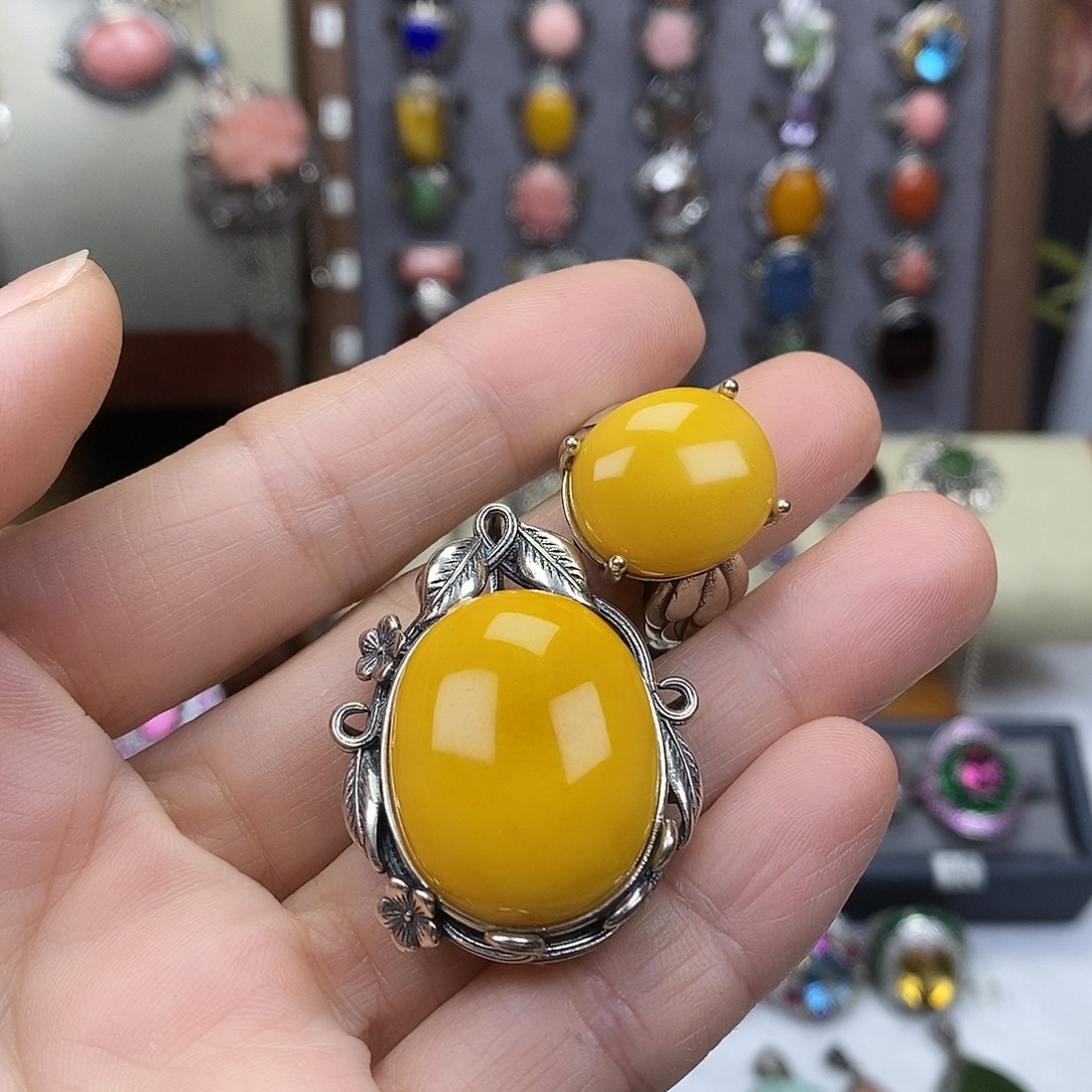 颜***颜925银大理石黄色大戒指