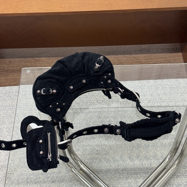 95新 Balenciaga/巴黎世家 chillvTg /斜挎包