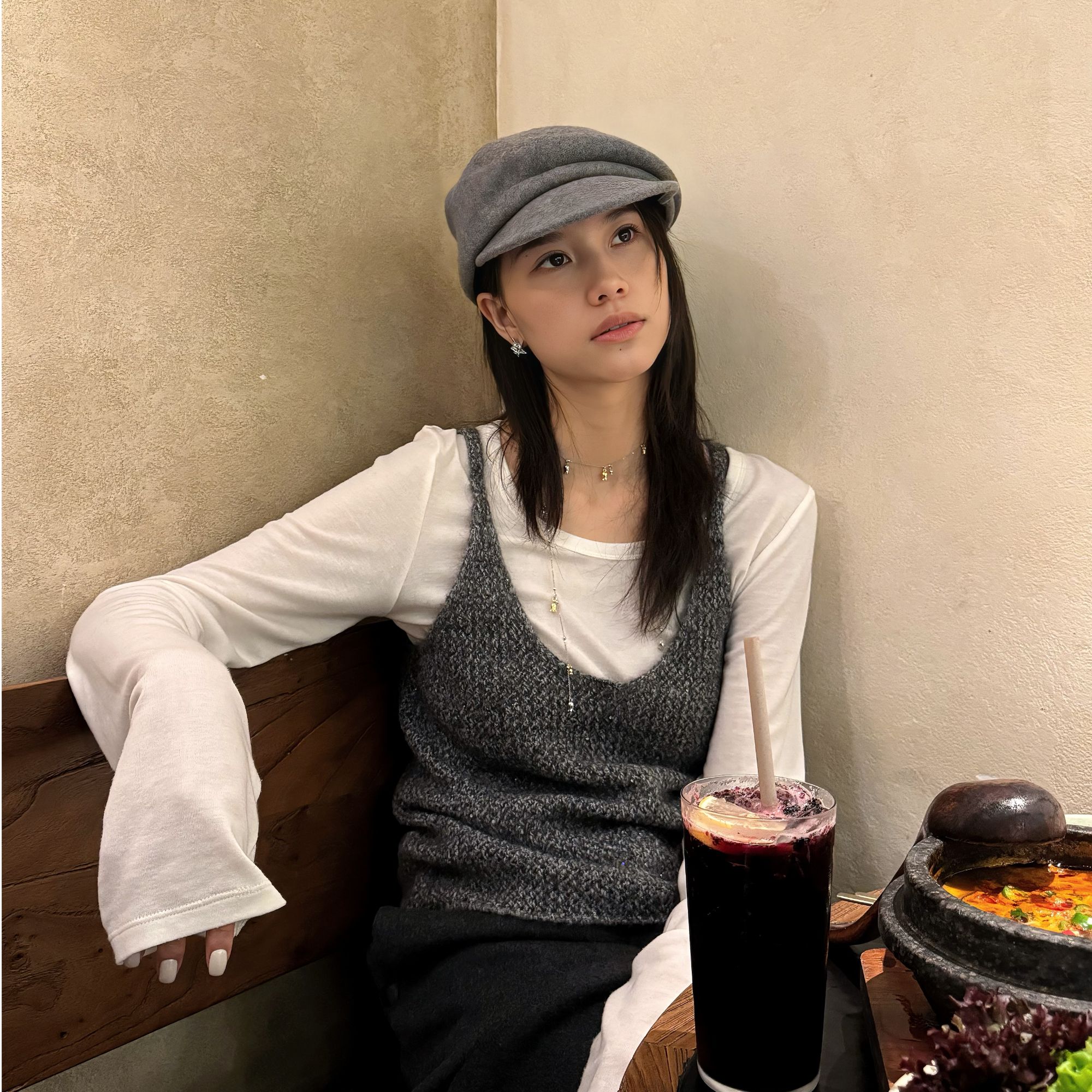 MARIUS翟一翟专属“小灰闪”经典花式珠片吊带背心