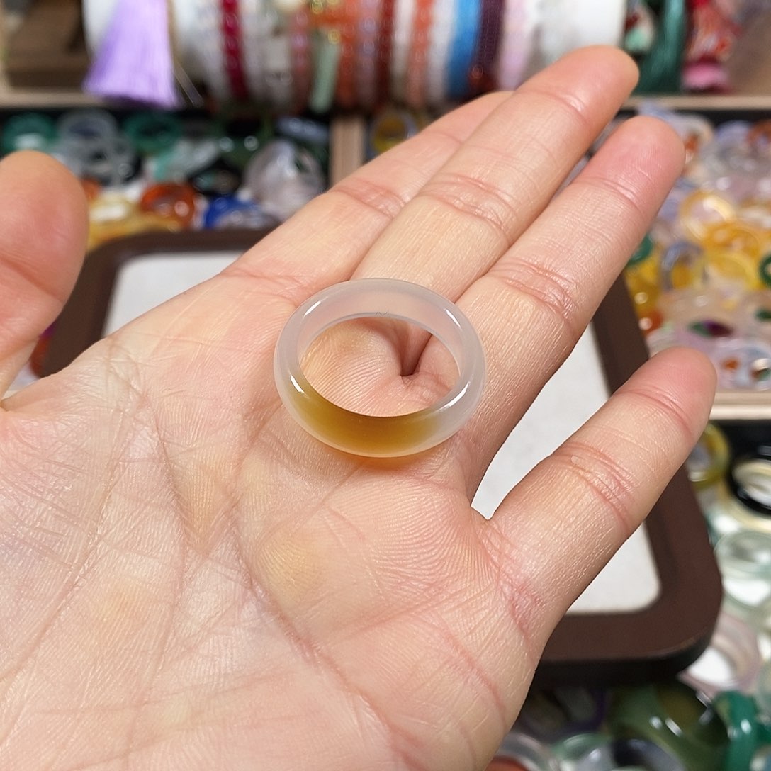 玛瑙/玉髓戒指未镶嵌八**四