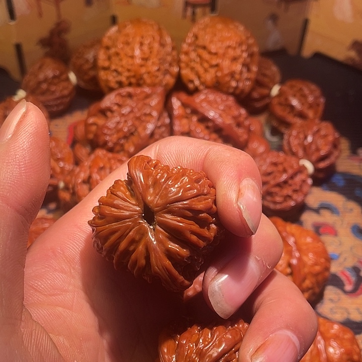 瑟***瑟核桃手串/手链文玩核桃 四座楼 121