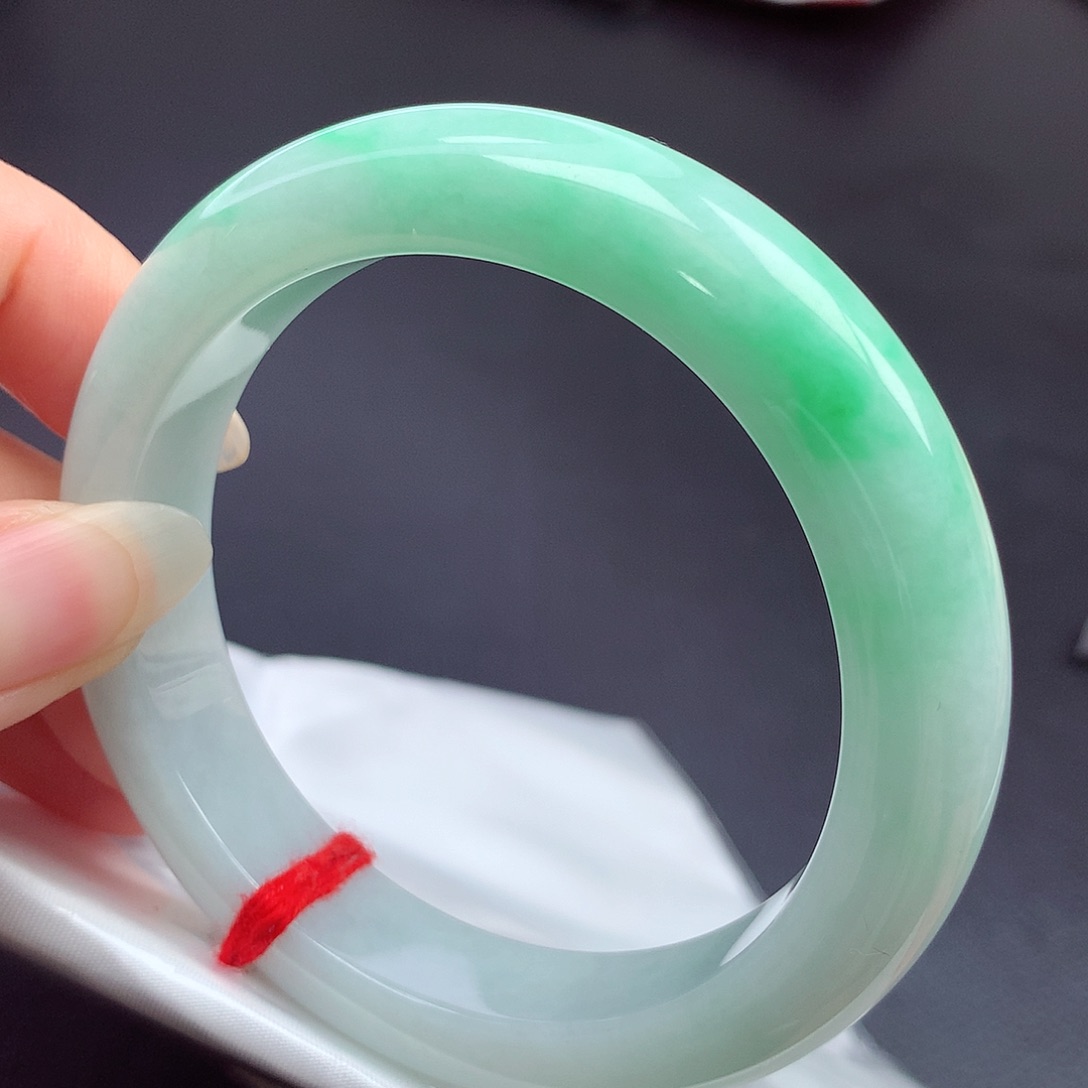 翡翠未镶嵌手镯57.7圈口