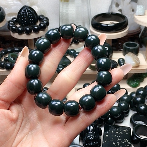 【闪购商品】未镶嵌手链和田玉