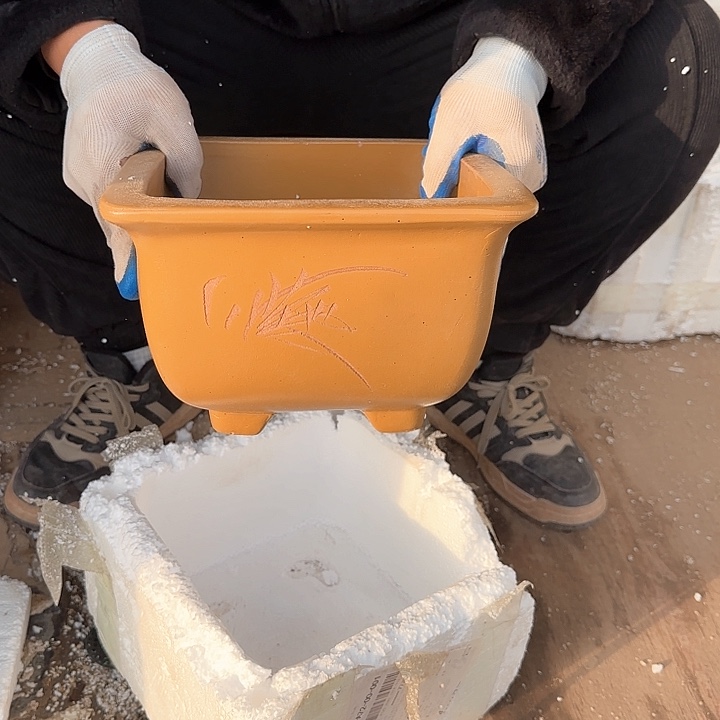 紫砂花盆口口18.13口口