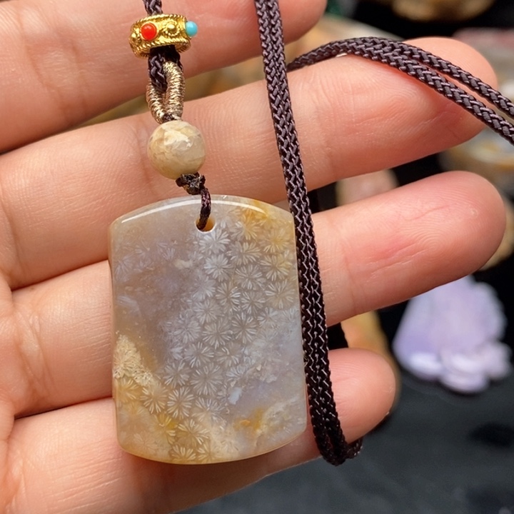 硅化珊瑚（珊瑚玉）手镯未镶嵌