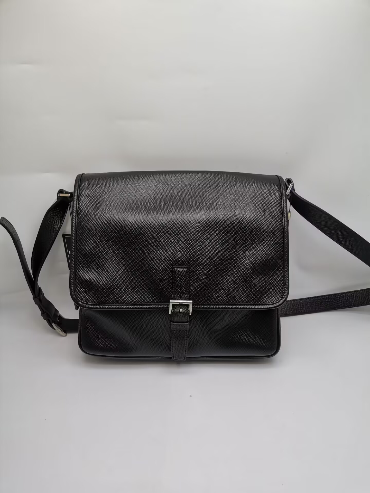 99新 Prada/普拉达 95新18184普拉达黑色全皮斜挎包奢侈单肩