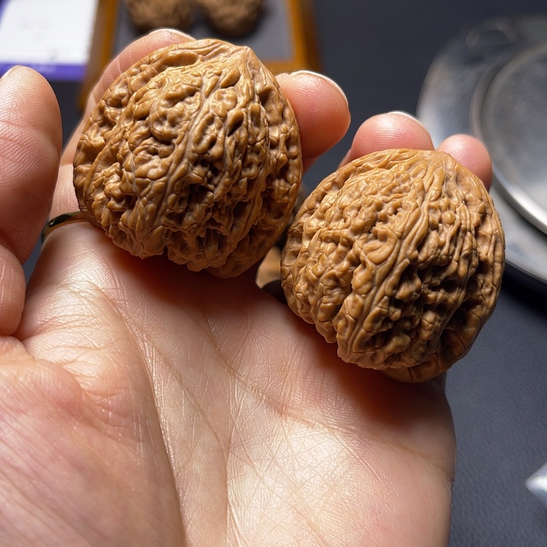 桃核把件38全品高炮南疆石