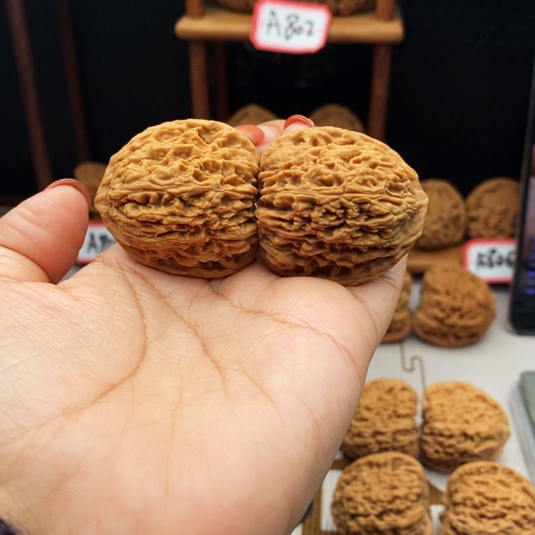 文玩核桃吊坠南疆右3尺37