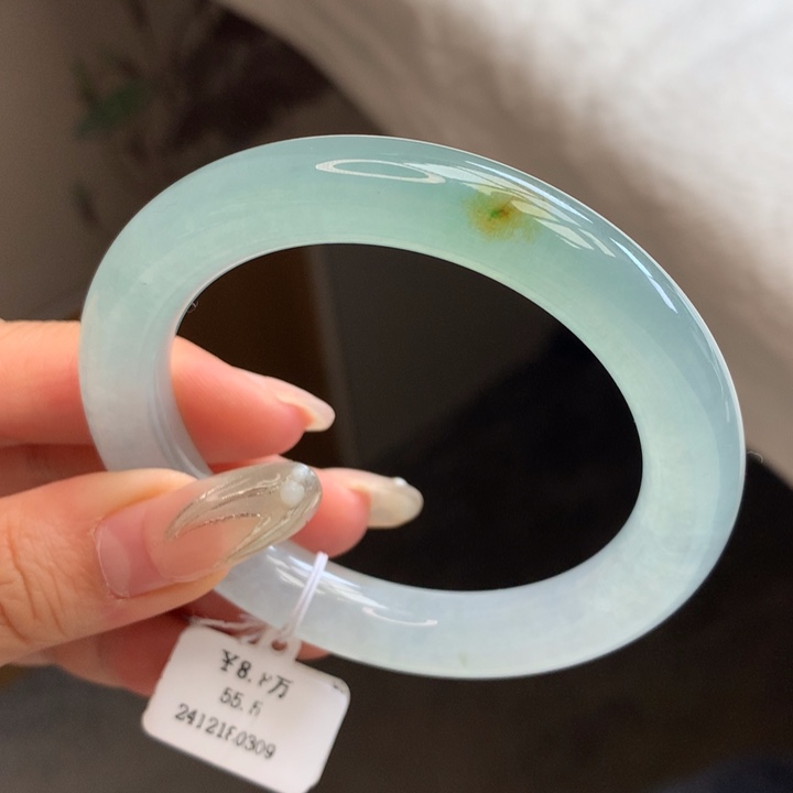 翡翠手镯未镶嵌55.5冰绿飘黄翡圆条