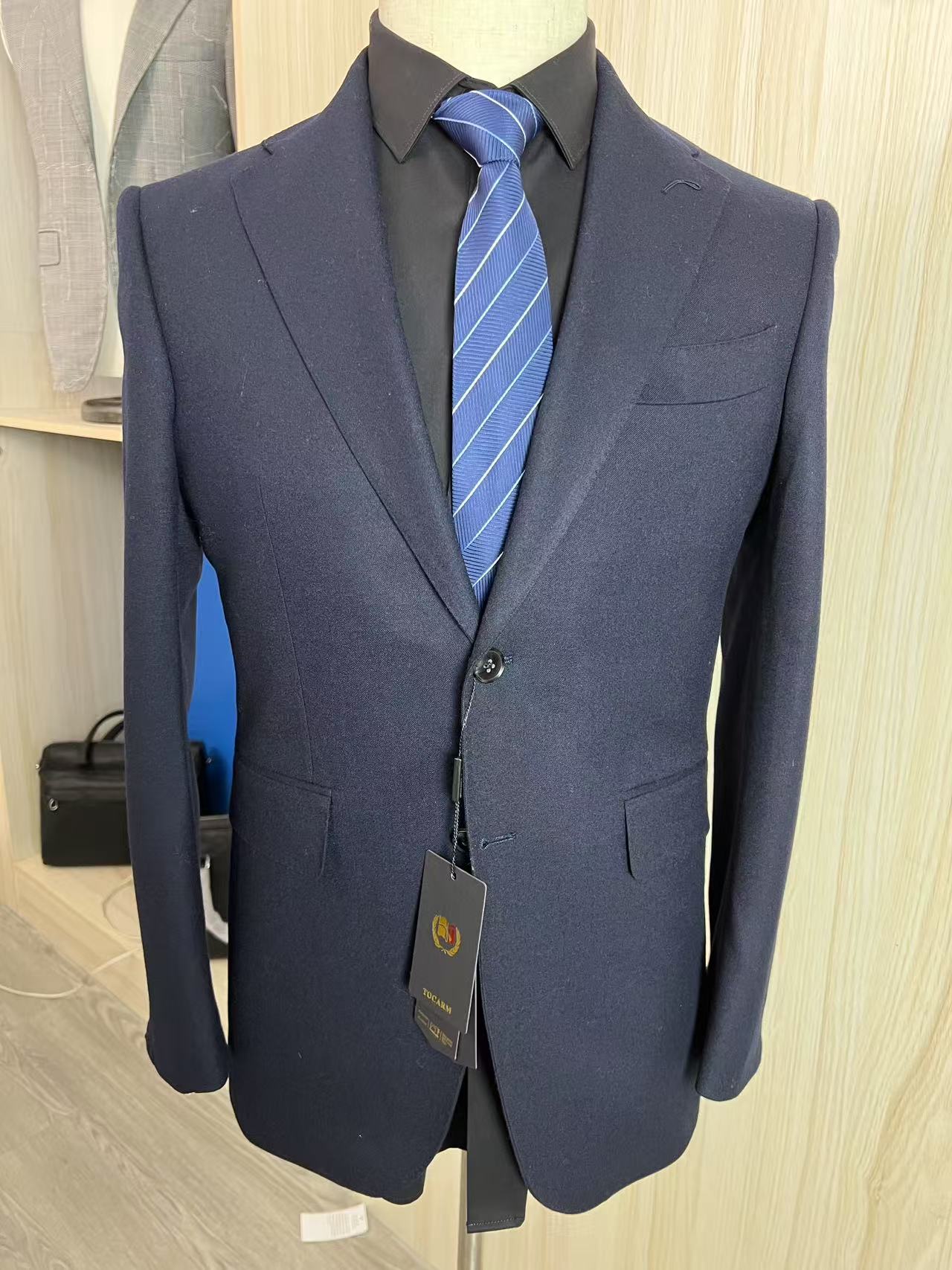 断码男式羊绒西服西装婚礼套装修身商务职业休闲双开叉男士气质