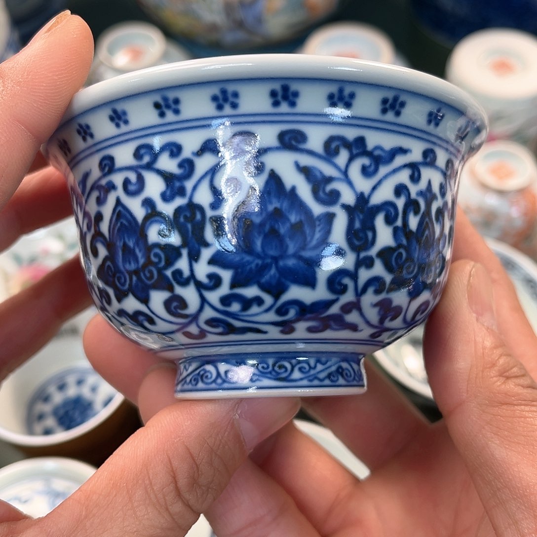 杯青花瓷器青花瓷器