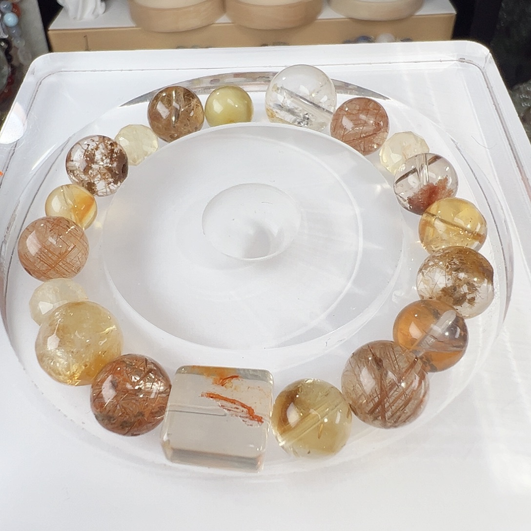 非金属幽灵发晶 黄水微瑕宠了