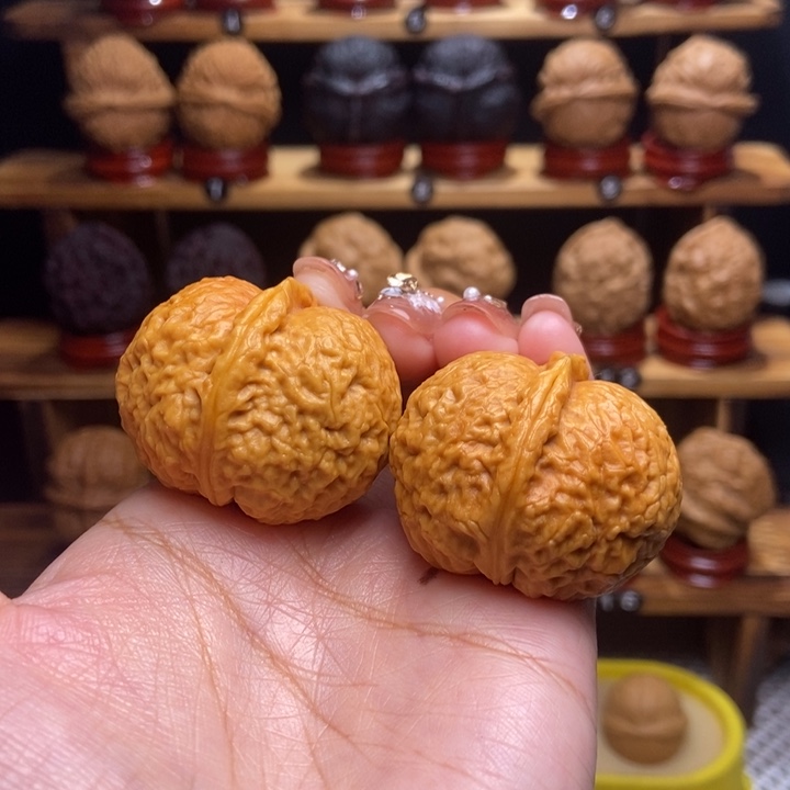 文玩核桃吊坠石奎8