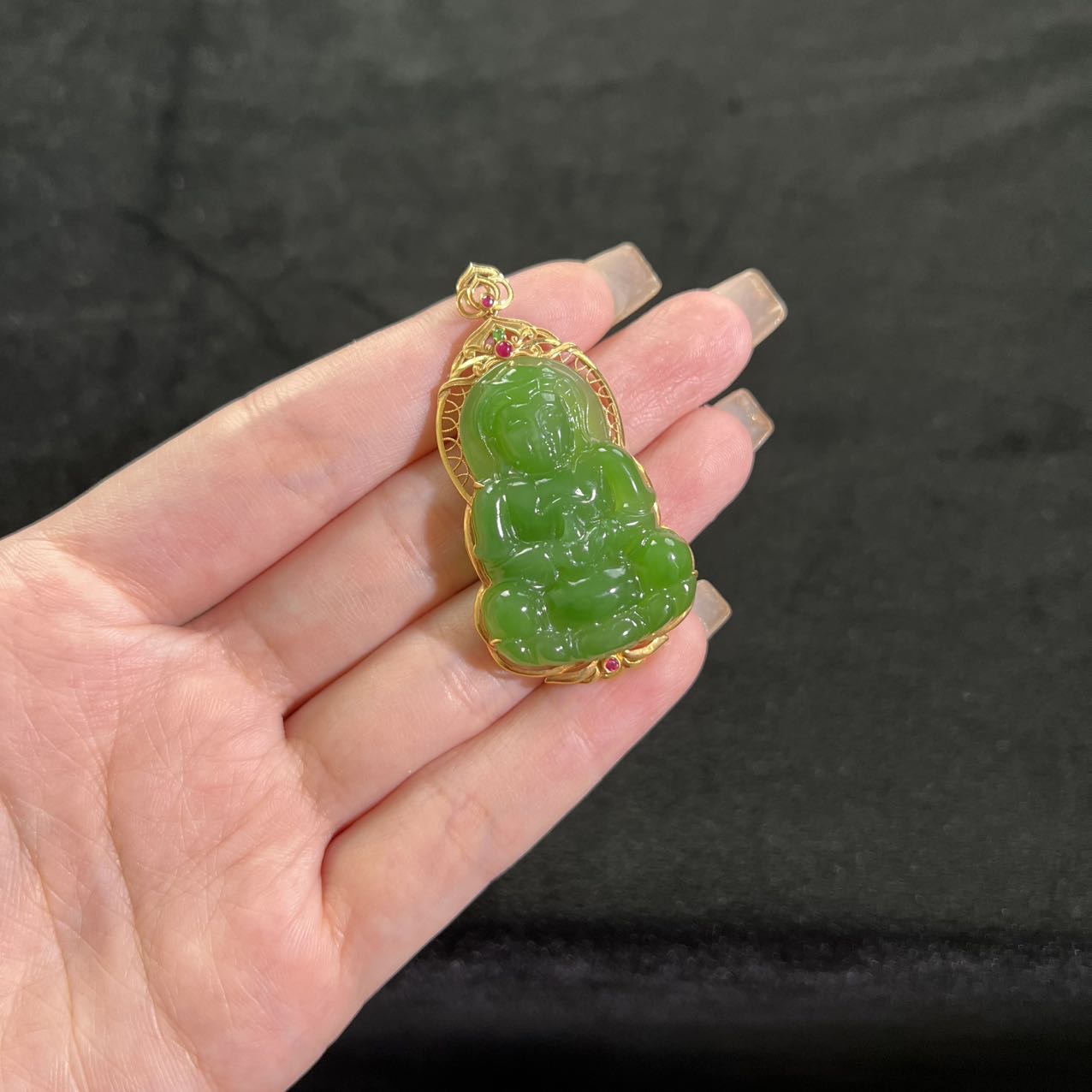 【云上好物】DS58792 18K金镶嵌和田玉吊坠-35*25*7mm（WJ）