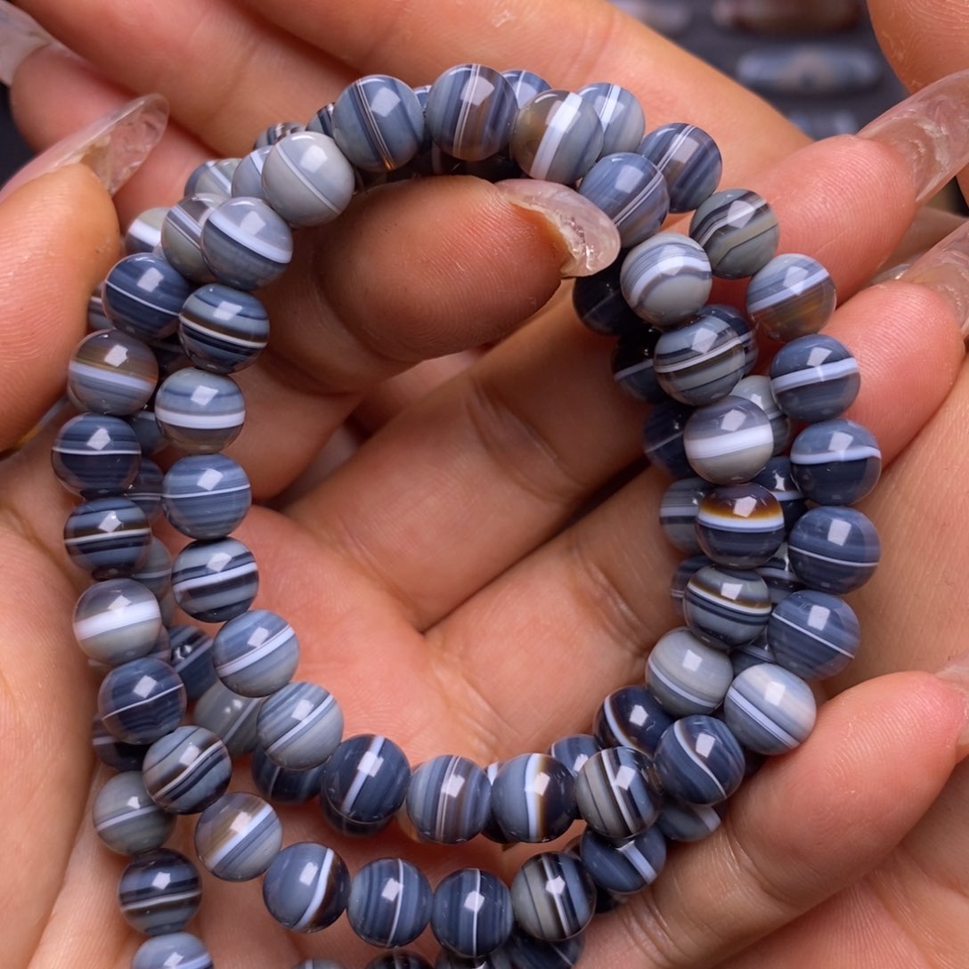 玛瑙/玉髓珠宝半成品未镶嵌是***咦