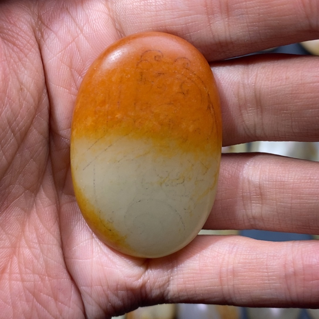 未镶嵌1定制和田玉仲*?